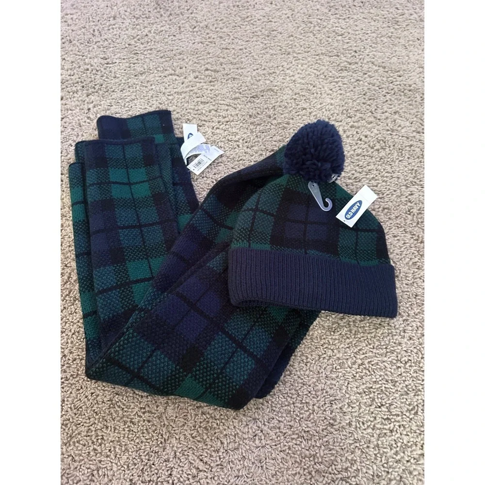 New‎ Old Navy Plaid Hat and Scarf Set Green Blue One Size NWT winter